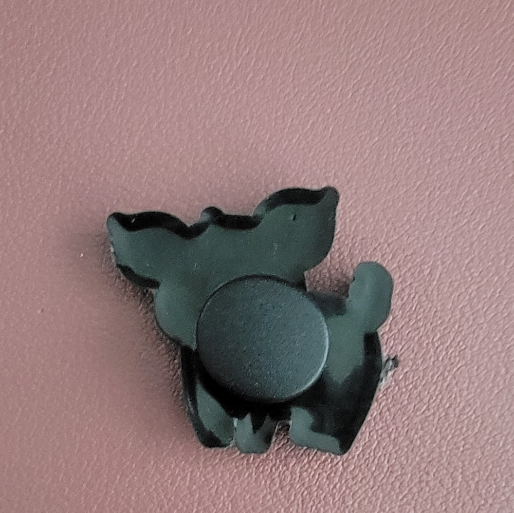 Cute Pig Croc Charm - Picture 2 of 2
